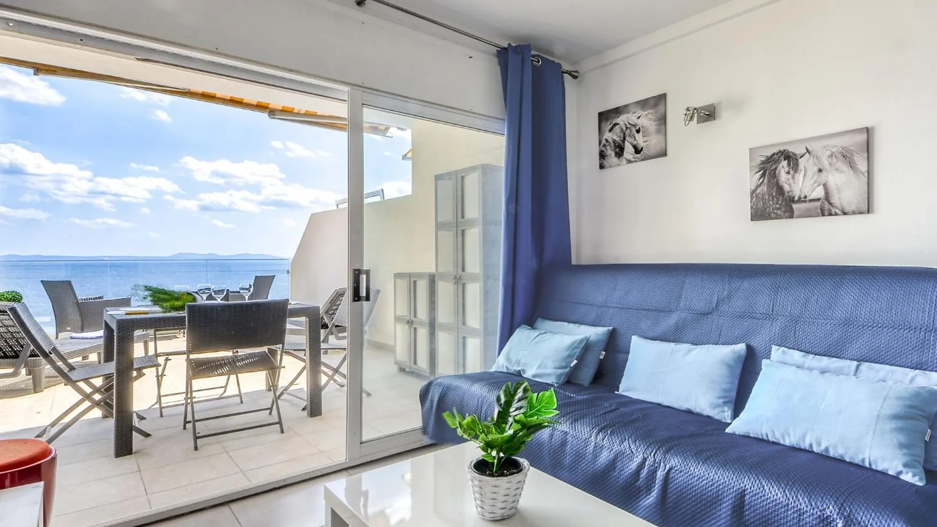 Apartment Meda Chica By Interhome Roses